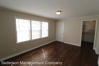 4409 S Parkway Dr in Olathe, KS - Building Photo - Building Photo