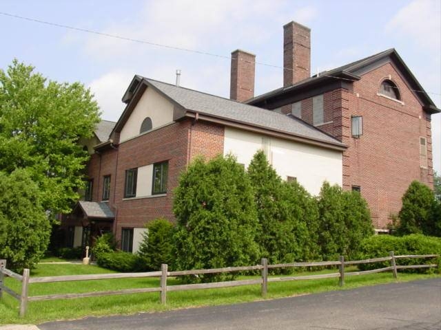 Eagle Apartments in Eagle, WI - Foto de edificio - Building Photo