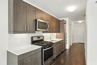 20 W Randolph St in Chicago, IL - Foto de edificio - Building Photo