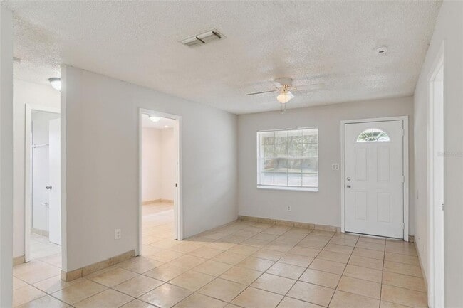 2853 S Sanford Ave in Sanford, FL - Building Photo - Building Photo