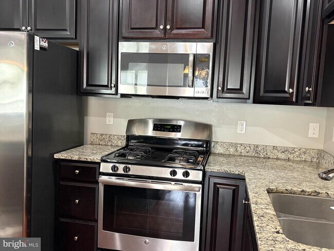 88 Sundance Dr in Trenton, NJ - Building Photo - Building Photo