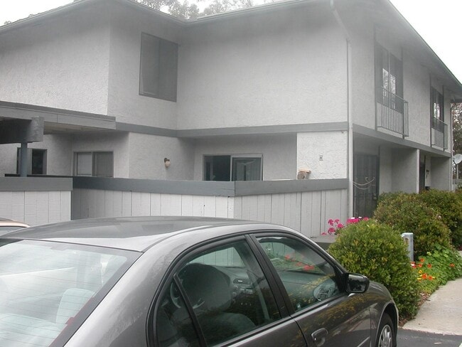 4323 Caminito del Diamante in San Diego, CA - Building Photo - Building Photo