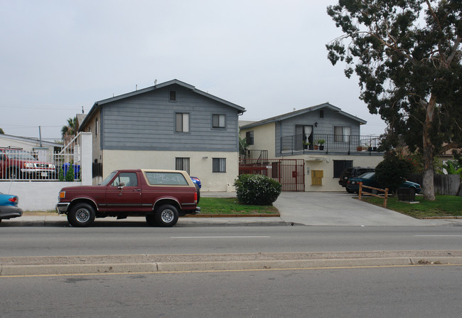 2729 Fairmount Ave in San Diego, CA - Foto de edificio - Building Photo