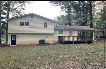 1331 Timbercrest Dr in Lawrenceville, GA - Building Photo - Building Photo