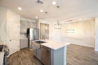 8221 E Jerome Ave in Mesa, AZ - Building Photo - Building Photo