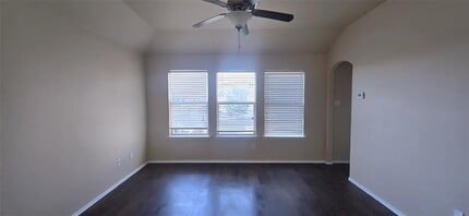 160 Wild Rose Ct in Aubrey, TX - Building Photo - Building Photo