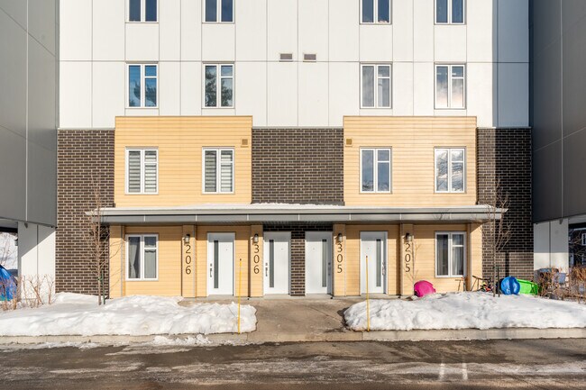 931 De L'école St in Lévis, QC - Building Photo - Building Photo