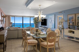 100 S Beach Rd in Jupiter, FL - Building Photo - Building Photo
