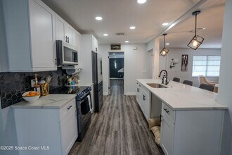 629 Tupelo Dr in Melbourne, FL - Building Photo - Building Photo