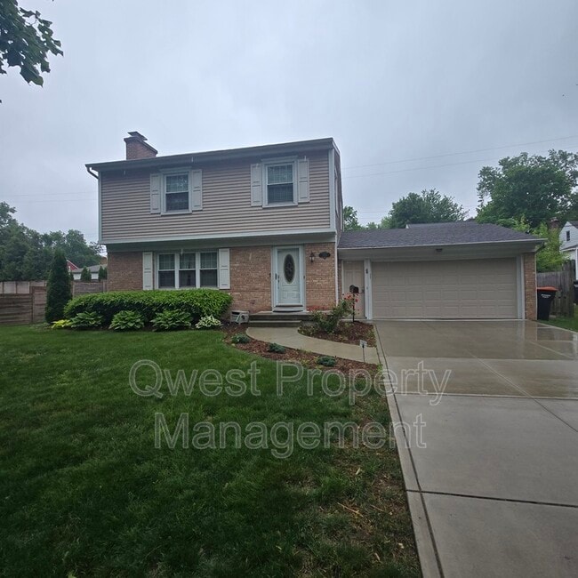 property at 2236 Elmwood Dr SE