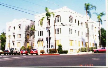 Casa Arleda Apartments in San Diego, CA - Building Photo - Building Photo