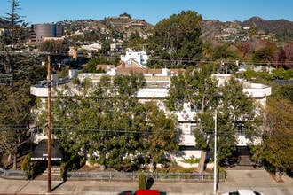 Faifax Marquis in West Hollywood, CA - Foto de edificio - Building Photo