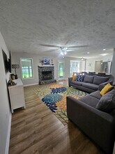 6483 Gaddis Dr in Fayetteville, NC - Building Photo - Building Photo