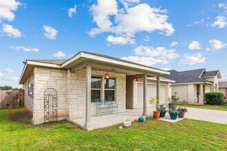 12717 Casting Dr in Manor, TX - Building Photo - Building Photo