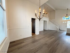 4394 Golden Ring Ln in Las Vegas, NV - Building Photo - Building Photo