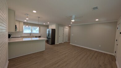 540 Stell Rd in Woodstock, GA - Building Photo - Building Photo