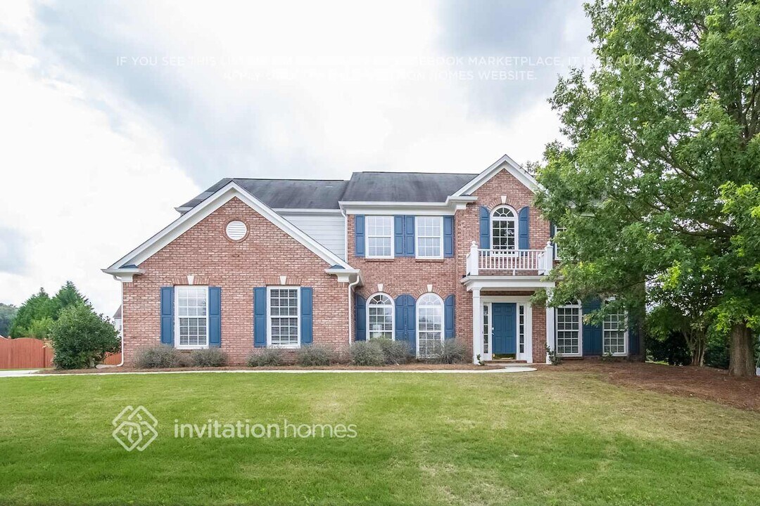 11533 Twickham Ct in Suwanee, GA - Foto de edificio