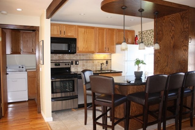 16 Clarmore Dr, Unit 2B in Norwalk, CT - Building Photo