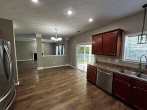 4557 Ivy Patch Dr in Columbus, GA - Foto de edificio - Building Photo