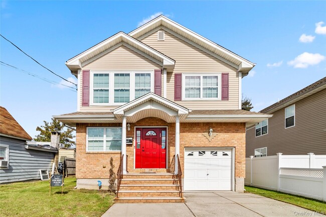 property at 1332 Star Ave