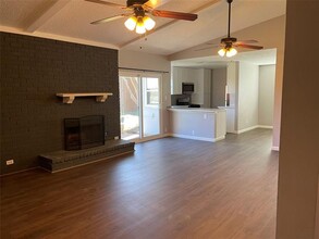 1104 Brush Creek Dr in Richardson, TX - Building Photo - Building Photo