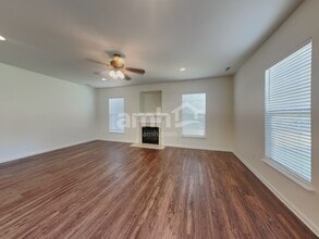 6923 Babbling Brook Ln in Concord, NC - Building Photo - Building Photo