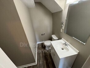 2215 Mcgregor Pl in Cincinnati, OH - Building Photo - Building Photo
