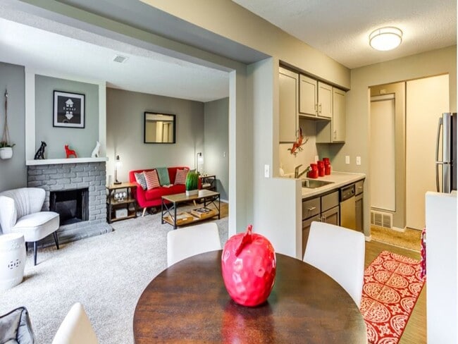 The Atwood at Eden Prairie in Eden Prairie, MN - Building Photo - Building Photo