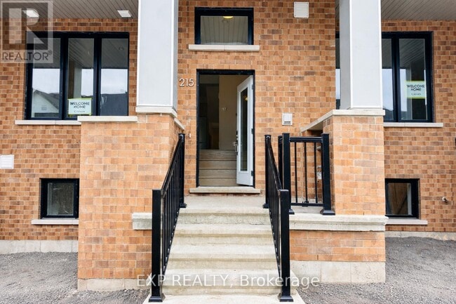 215 Speckled Alder Row in Ottawa, ON - Building Photo - Building Photo