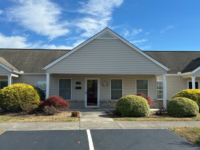 property at 1523 Pinecone Cir