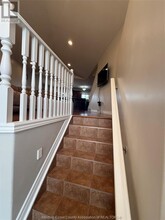 4274 Canberra Ave in Windsor, ON - Building Photo - Building Photo