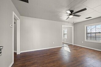 522 W 2nd St in Edmond, OK - Building Photo - Building Photo