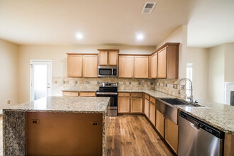 12291 Anchor Way in Hampton, GA - Building Photo - Building Photo