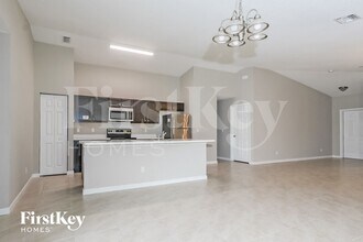 623 SW Homeland Rd in Port St. Lucie, FL - Building Photo - Building Photo