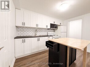 464 Palmer Ave in Richmond Hill, ON - Building Photo - Building Photo