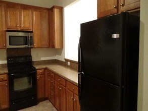 5008 Abercromby St in Charlotte, NC - Building Photo - Building Photo