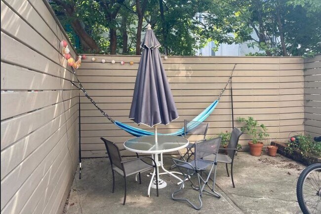 953 N Randolph St in Philadelphia, PA - Building Photo - Building Photo