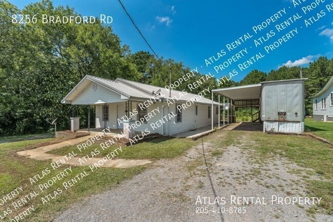 8256 Bradford Rd in Pinson, AL - Foto de edificio - Building Photo
