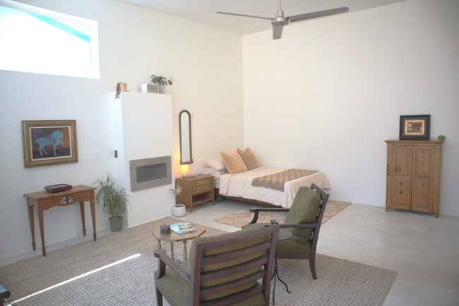 375 Delaware Dr in Ventura, CA - Building Photo - Building Photo