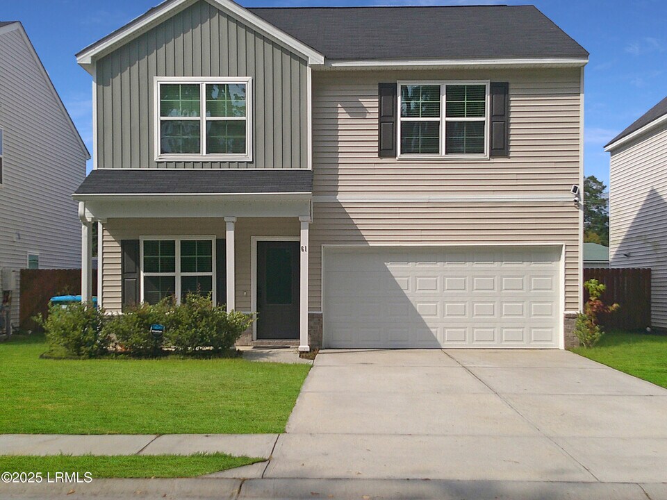 61 Chestnut St in Beaufort, SC - Building Photo