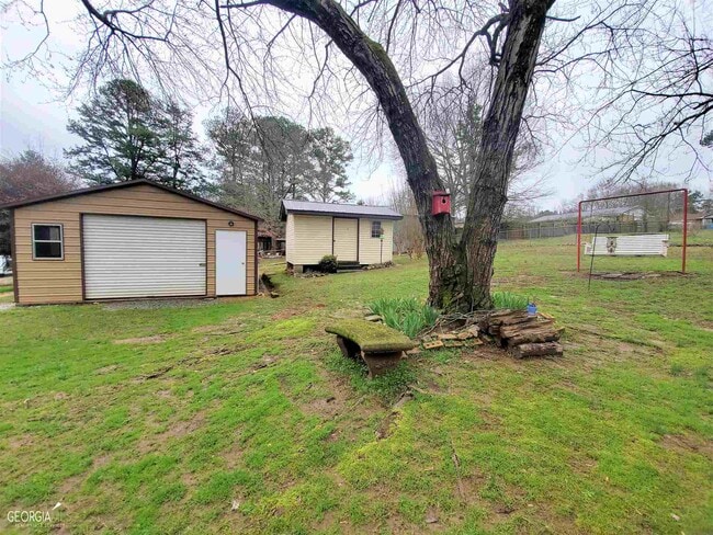 48 Leigh St in Commerce, GA - Building Photo - Building Photo