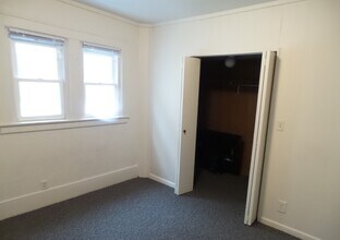 509 S Pennsylvania Ave in Lansing, MI - Foto de edificio - Building Photo