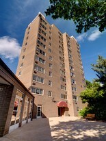 Edith Johnson Towers at Monterey Place Apartamentos