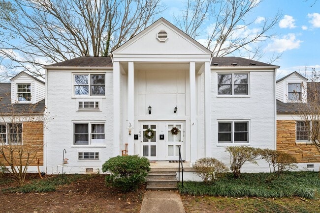 property at 1018 Nichols Dr