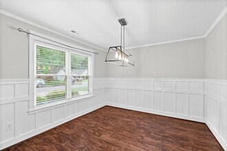812 Whisper Hollow Dr in Chesapeake, VA - Building Photo - Building Photo