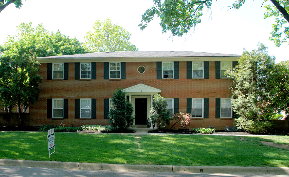 107-111 Georgetown Dr in Columbus, OH - Building Photo