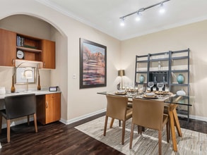 Grandea Bellfort in Houston, TX - Building Photo - Building Photo