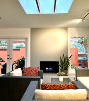 8616 Wonderland Ave in Los Angeles, CA - Building Photo