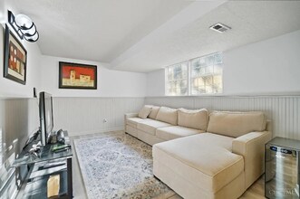 5397 Leatherwood Dr in Beckett Ridge, OH - Building Photo - Building Photo