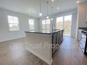 121 Wild Holly Dr in Moncks Corner, SC - Building Photo - Building Photo